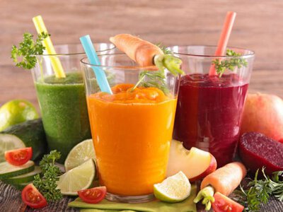 Пийте це щодня — і серце дякуватиме: топ-3 напої, що творять дива