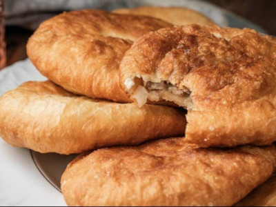 Смачніше, ніж у будь-якій їдальні: рецепт біляшів, який шокує смаком