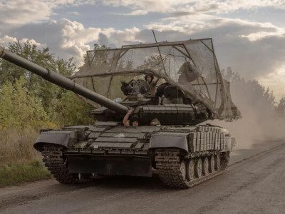 Україна просить ЄС і Британію про додаткову допомогу: ситуація на фронті близька до межі