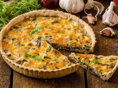 Пиріг, що пахне лісом: відкритий грибний шедевр без зайвих зусиль