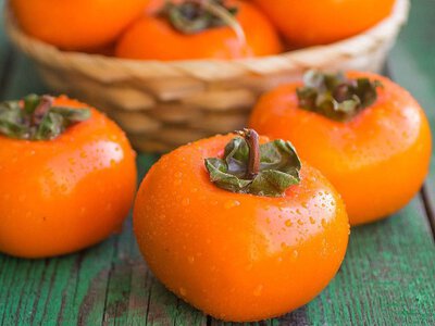 Сонце на тарілці: що варто знати про хурму перед покупкою?