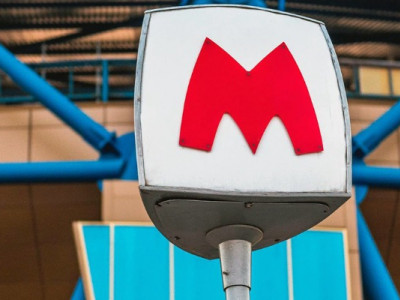 У Харківському метрополітені припинено рух поїздів