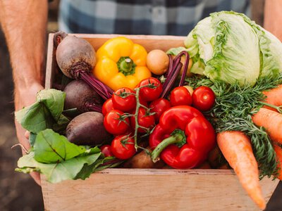 В Україні різко дешевшають овочі: які продукти подешевшали найбільше