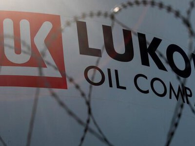 Болгарія та Румунія намагаються врятувати російські НПЗ від санкцій Трампа