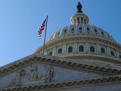 За крок до скасування найдовшого шатдауну: Сенат США підтримав законопроєкт про фінансування уряду