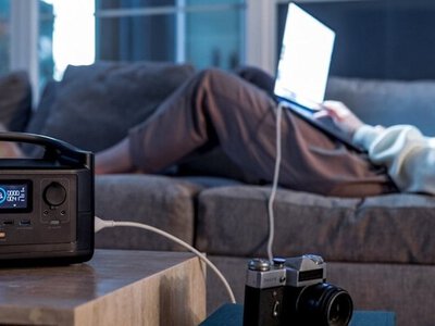 В Україні стрімко дорожчають зарядні станції: після атак ціни зросли до 32%