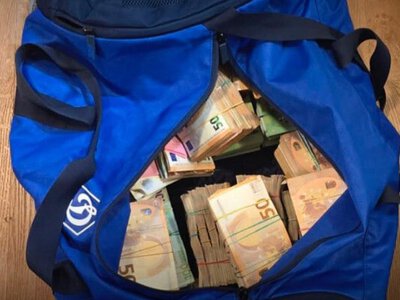 Обшуки НАБУ: соратник Зеленського Міндіч зник, міністр Галущенко в центрі скандалу