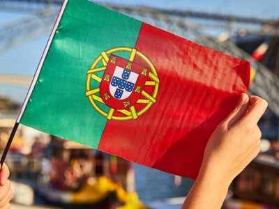 Португалія видворяє білорусів, які втекли з України через війну