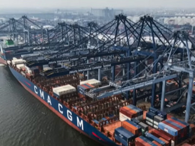 США припиняють портові збори з китайських суден на рік (ВІДЕО)