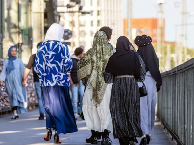 Уряд Німеччини хоче заохотити сирійських біженців повертатися додому великими преміями