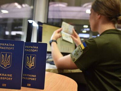 Підприємці можуть виїхати за кордон легально — чи треба йти в ТЦК