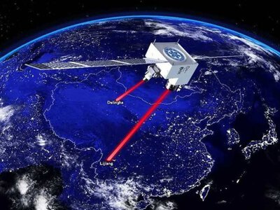 Квантова революція: як фізики змогли передати сигнал у космос із Землі