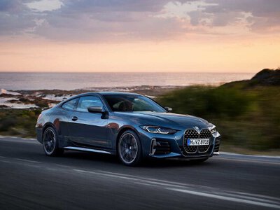 Аналітики назвали, які авто за типом пального найпопулярніші серед українців