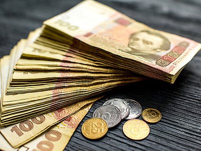 Мінімалка у грудні: 8 000 грн на папері, менше — в окремих випадках