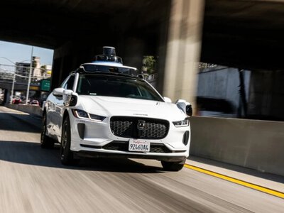 Waymo розкрила нові можливості: автономні електромобілі підкорюють магістралі США