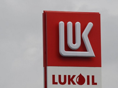 Американська компанія вивчає можливість купівлі активів Лукойл за кордоном