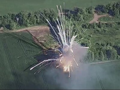 Дрон знищив гаубицю ворога: точний удар, після якого було тільки полум'я