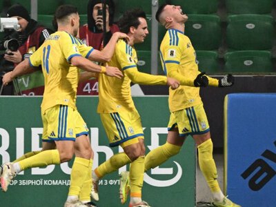 Збірна України обіграла Ісландію та вийшла у плей-оф відбору Чемпіонату Світу - 2026