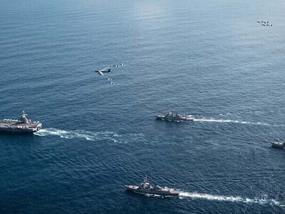 США відправили найбільший авіаносець до Карибського моря