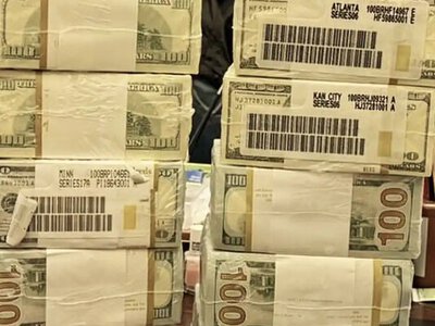 Плівки Міндіча: НАБУ не може пояснити долари із Держрезерву США