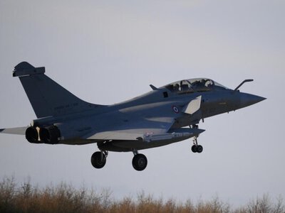 У Франції готові виготовити для України до 100 винищувачів Rafale, але є проблема, - WSJ