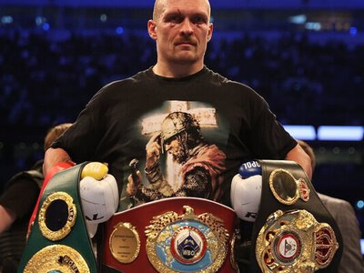 Олександр Усик втратив абсолютне чемпіонство з боксу у світі