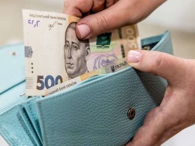 Кому з ВПО вже скасували виплати, а хто втратить їх у січні