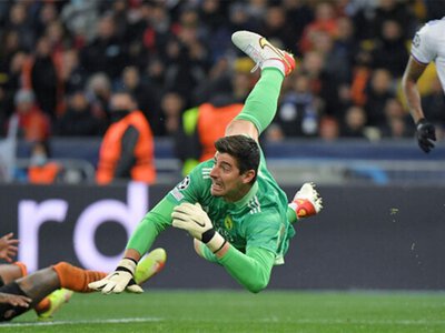 У трійці найкращих воротарів світу від Куртуа немає ні Куртуа, ні Луніна