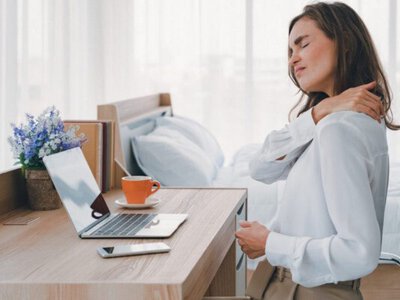 Робота за комп'ютером пошкоджує внутрішні органи