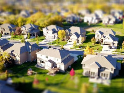 Золоті села: скільки вартують в країні найдорожчі приватні будинки