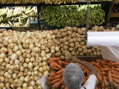 Взимку 2026 року продукти в Україні дорожчатимуть щомісяця, ризик стрибків до 20%