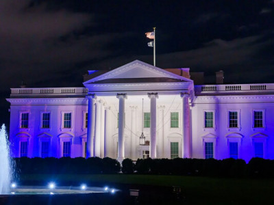 У Європі заявляють про побоювання щодо зупинки Трампом підтримки України - FT
