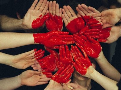 Токсична сім'я і родина: коли любити краще на відстані