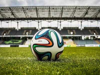 Новини футболу сьогодні: головні трансферні чутки міжсезоння