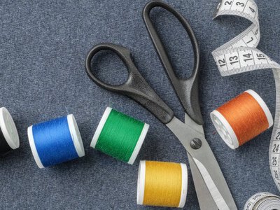 Будуть різати як нові: як нагострити ножиці власноруч