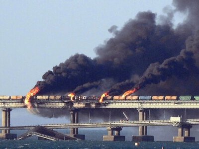 Російський суд виніс вирок обвинуваченим у справі про вибух на Керченському мосту