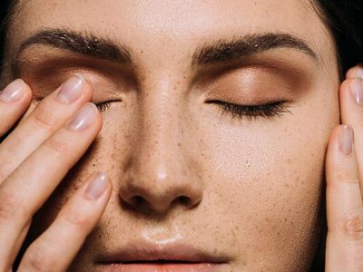 Сіпається око? Вчені назвали головні причини і розповіли, коли це стає небезпечним