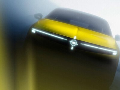 Opel Astra 2025: Розкрито деталі оновленого дизайну з футуристичним підсвічуванням