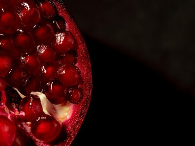 Гранат і користь для організму: що потрібно знати