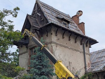 Поляки долучаться до відновлення пошкодженої через обстріл РФ вілли у Львові