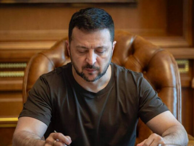 Зеленський затвердив новий склад делегації на переговорах. Хто буде замість Єрмака