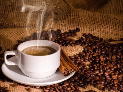 Вплив кави на здоров'я людей похилого віку