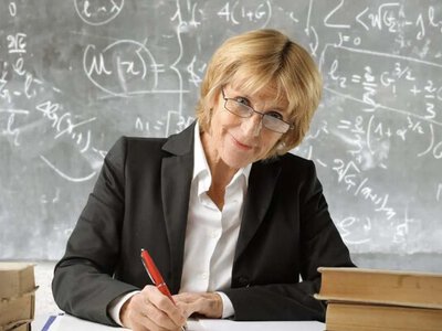 В Раді відмовилися від строкових договорів для вчителів — що буде із зарплатами у 2026 році