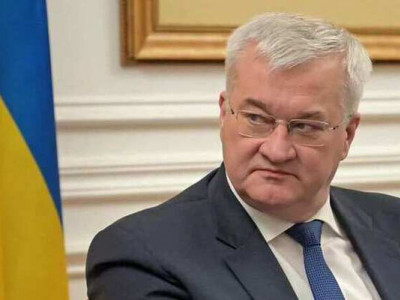 МЗС України похвалило Навроцького за «гарне рішення» щодо Орбана