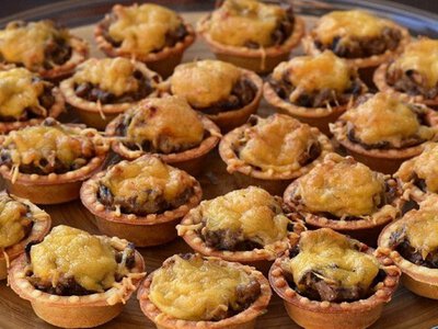 Ці овочеві тарталетки вже наробили шуму: чому всі їх готують?