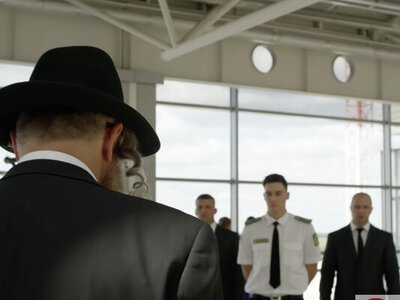 У серіалі «Слуга народу» персонаж-корупціонер тікає в Ізраїль під ім’ям Міндич. ВІДЕО