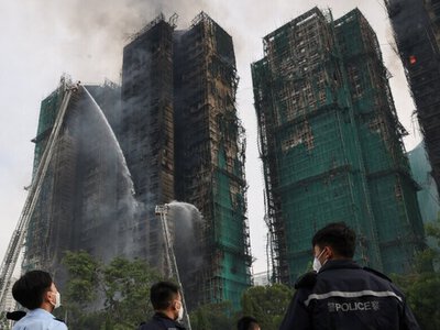 Масштабна пожежа у Гонконзі: кількість загиблих перевищила 150 осіб, пошуки тривають