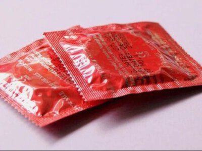  Китай вводить податок на презервативи