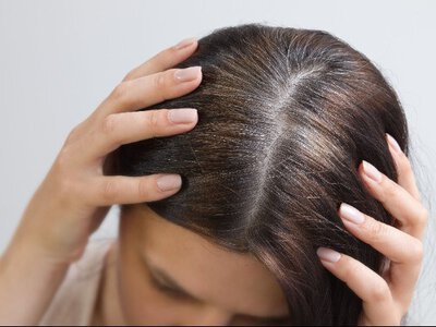 Як зупинити посивіння волосся