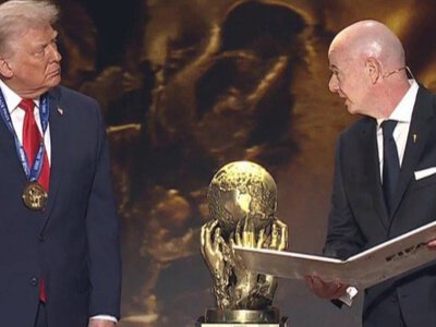  Трамп отримав першу в історії Премію миру від ФІФА
